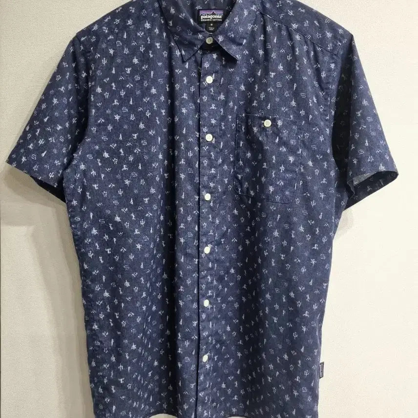 [BUNJANG] Patagonia Pattern Short-Sleeve Shirt (M) / M/ 파타고니아 반팔 셔츠 패턴