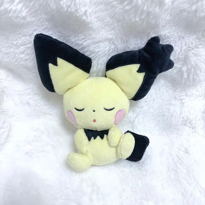 [BUNJANG] Pokemon Center Pichu Plush 2009 / 포켓몬센터 2009년도 피츄 인형
