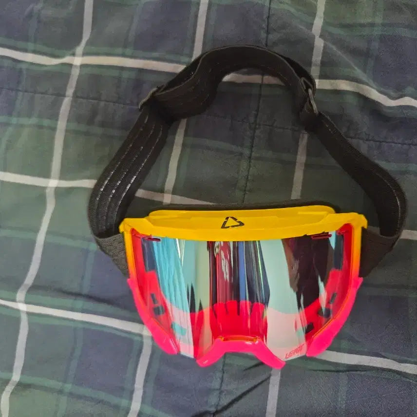 [BUNJANG] Leatt Velocity 4.0 MTB Iriz Goggle / Leatt Velocity 4.0 MTB Iriz Goggle