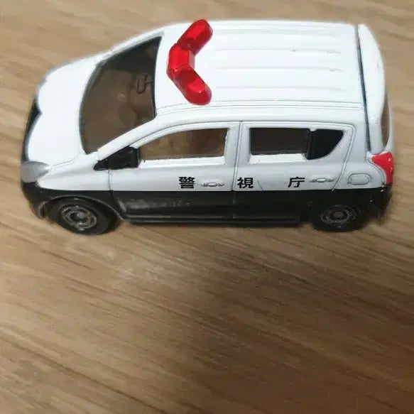 [BUNJANG] Tomica No. 48 Suzuki Alto Police Car / 토미카 48 스즈키 알토 경찰차