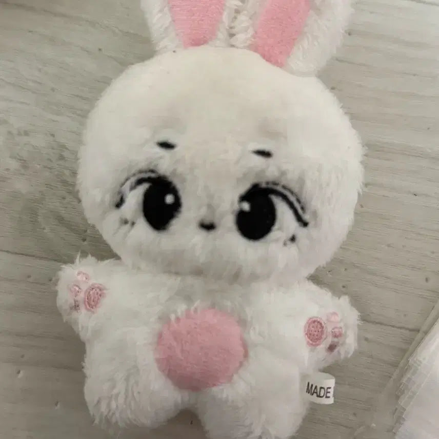[BUNJANG] Seventeen Jeonghan Bunny Doll / 세븐틴 정한 인형 바니한 양도