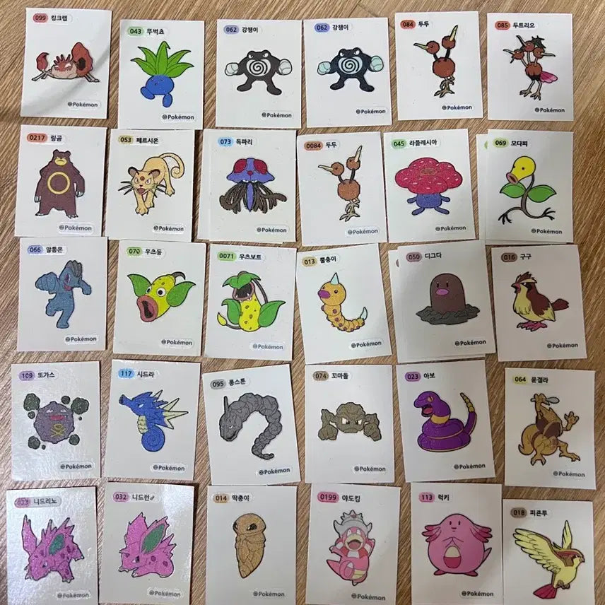 [BUNJANG] Pokemon Mini Stickers Bundle Set / 포켓몬 띠부씰 50장 일괄 씰스티커 굿즈 빵 팝업 인형 키링