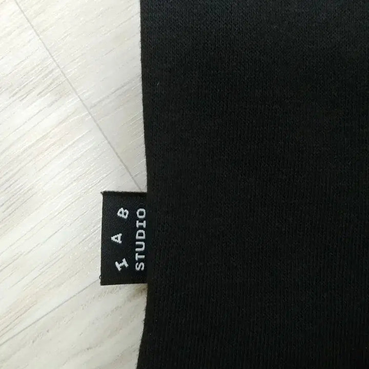 [BUNJANG] IAB STUDIO Logo T-Shirt Black / L) IAB STUDIO 티셔츠 블랙
