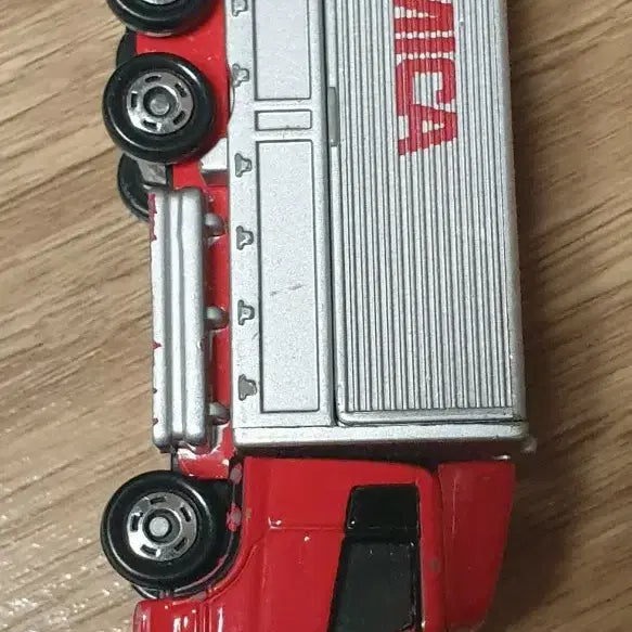 [BUNJANG] Tomica 31 Nissan Diesel Quon "Wing Truck" / 토미카31 닛산 디젤 쿠온, 일명 윙카