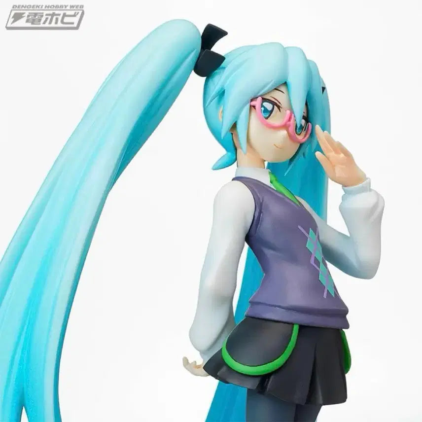 [BUNJANG] Hatsune Miku Shinkansen Shinkalion Casual Wear LPM Figure / [초희귀재고] 하츠네미쿠 신칸센 신카리온 LPM 안경 사복 ver