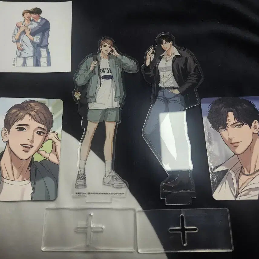 [BUNJANG] Ming and Pop-Up Store Alex Jiwon Dongkyun Acrylic Stand Set / 밍과 팝업스토어 알렉스 지원 동균 아크릴 스탠드 개봉 스티커 포함