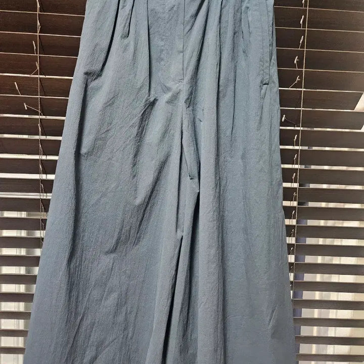 [BUNJANG] Kim Seo Ryong Wide Slacks Pin Tuck Pants / 김서룡 와이드 슬랙스 핀턱 바지