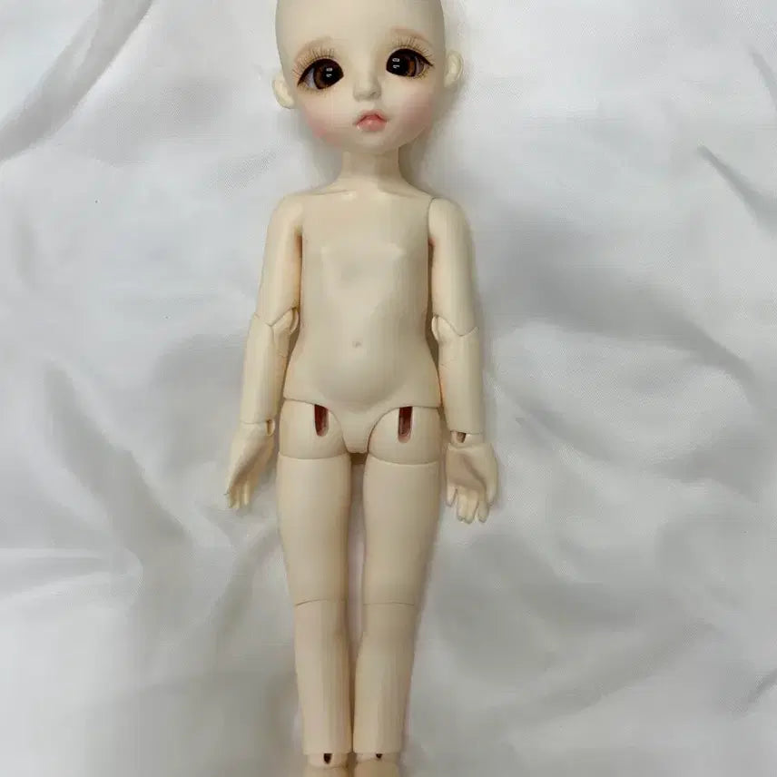 [BUNJANG] LinaLulu Daisy Ball-Jointed Doll (Beige Skin) with Outfit and Wig / 구체관절인형 ( 리나슈슈 데이지 ) + 옷 + 가발