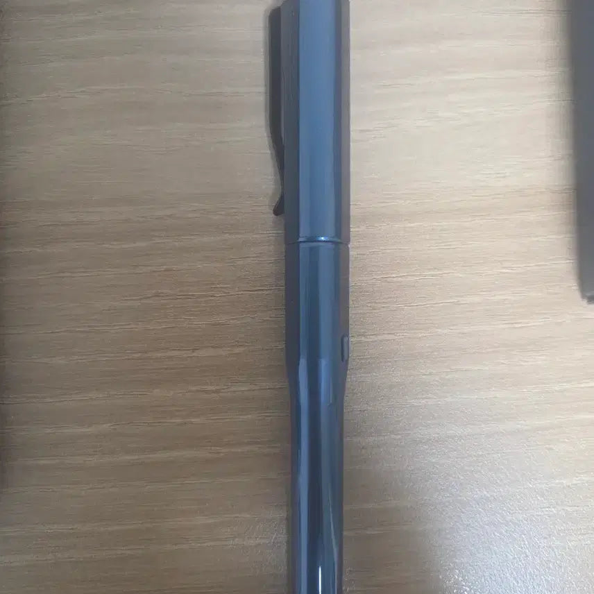 [BUNJANG] Uni Mitsubishi Kuru Toga Dive Abyss Blue Mechanical Pencil / 쿠로토가 다이브 어비스 블루 팝니다