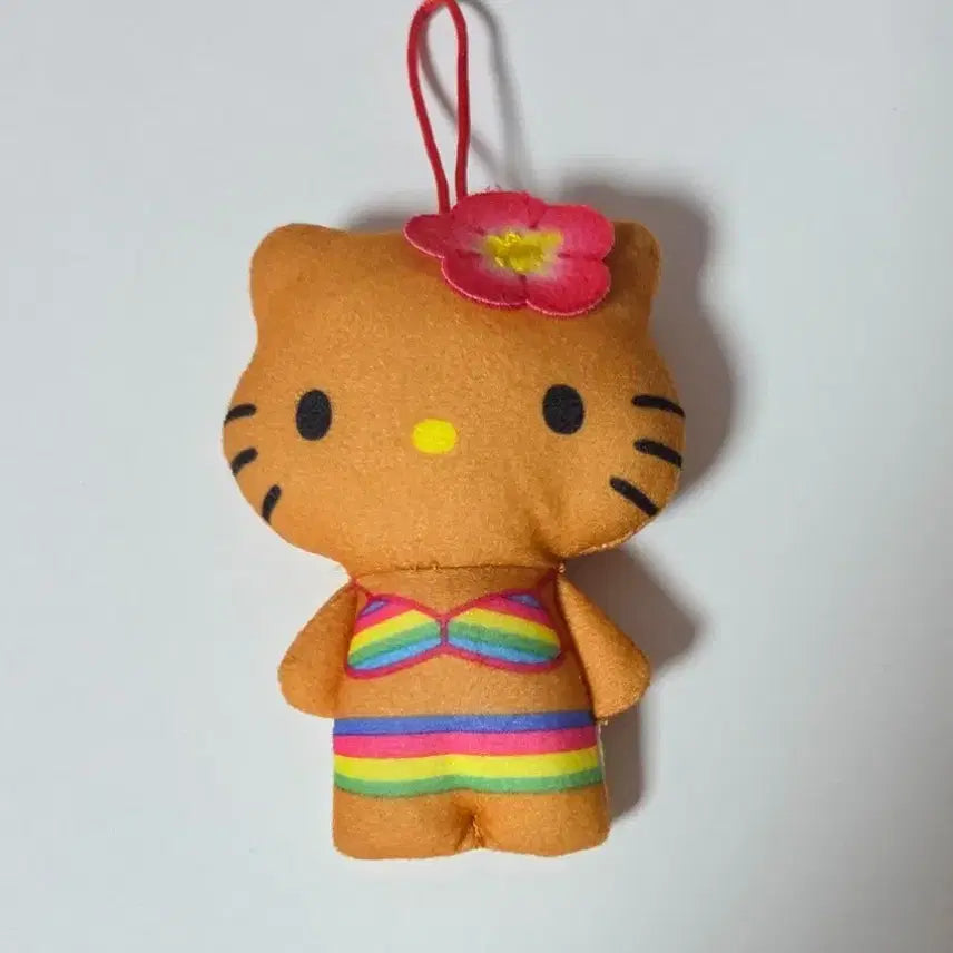 [BUNJANG] Hello Kitty 50th Anniversary Tanning Happy Meal Toy / 키티 50주년 태닝 해피밀