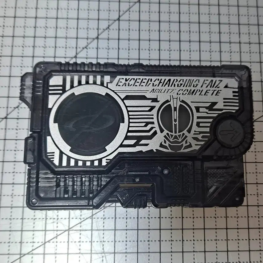 [BUNJANG] Kamen Rider Zero-One DX Faiz Progrise Key / 가면라이더 제로원 DX 파이즈 프로그라이즈키 판매합니다
