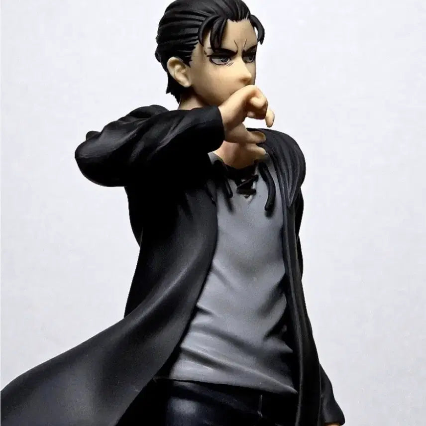 [BUNJANG] Attack on Titan Eren B Prize Figure (Box Not Included) / 진격의거인 이치방쿠지 에렌b상 박스x 팝니다