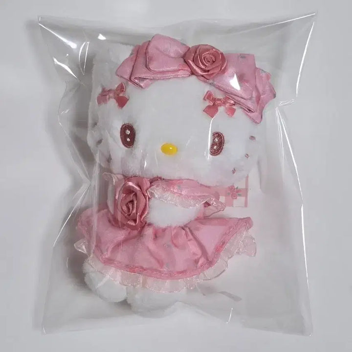 [SOLD OUT] (새상품)헬로키티 일본 정품 돌리로즈 마스코트 키링 인형 판매해요!