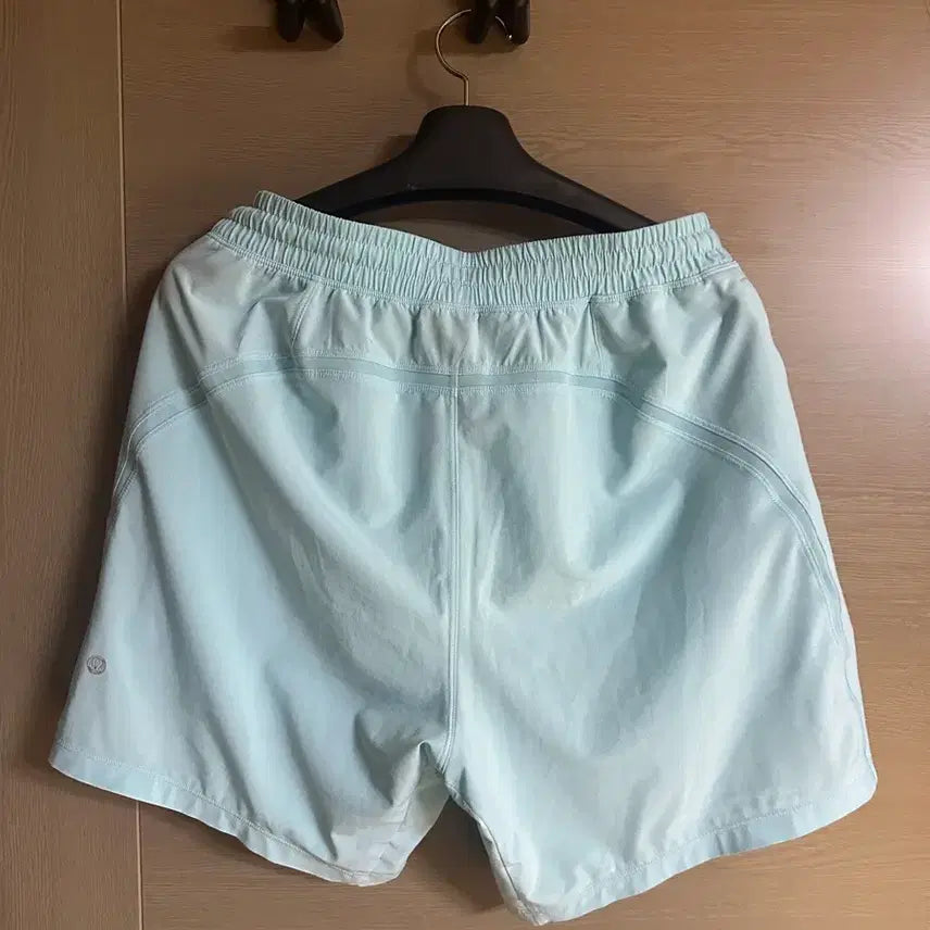 [BUNJANG] Lululemon Pacebreaker 7" Linerless Shorts M Sky Blue / [M]룰루레몬 페이스브레이커 7인치 라이너리스