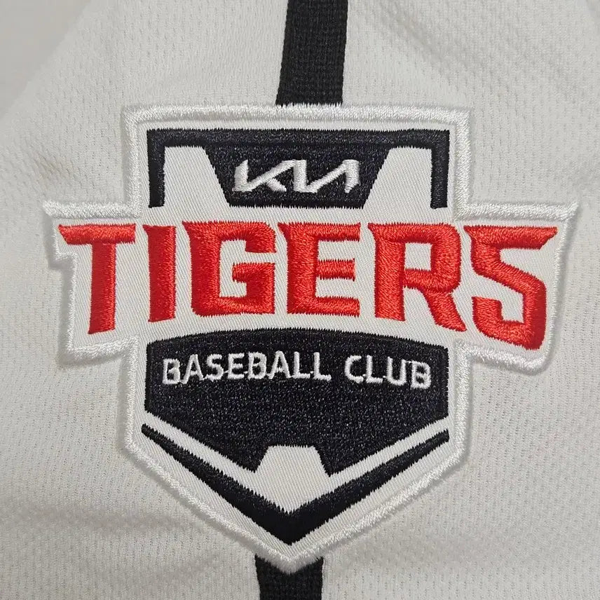 [BUNJANG] Kia Tigers Replica Icon Uniform Baseball Jersey (Size 105) / 105 기아타이거즈 레플리카 아이콘 유니폼 야구복