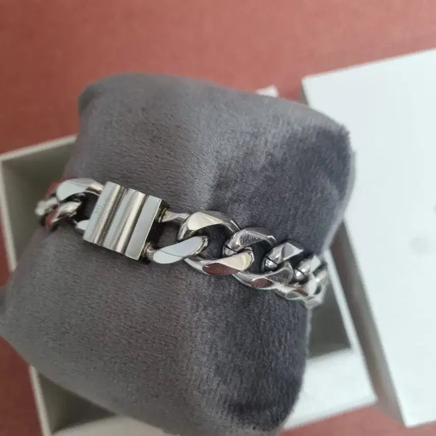 [BUNJANG] SCOMMAG Silver Chain Bracelet / SCOMMAG 체인 팔찌 실버