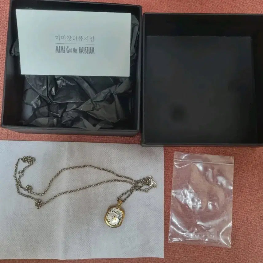 [BUNJANG] MIMIGOTTHEMUSEUM Necklace / 미미갓더뮤지엄 목걸이