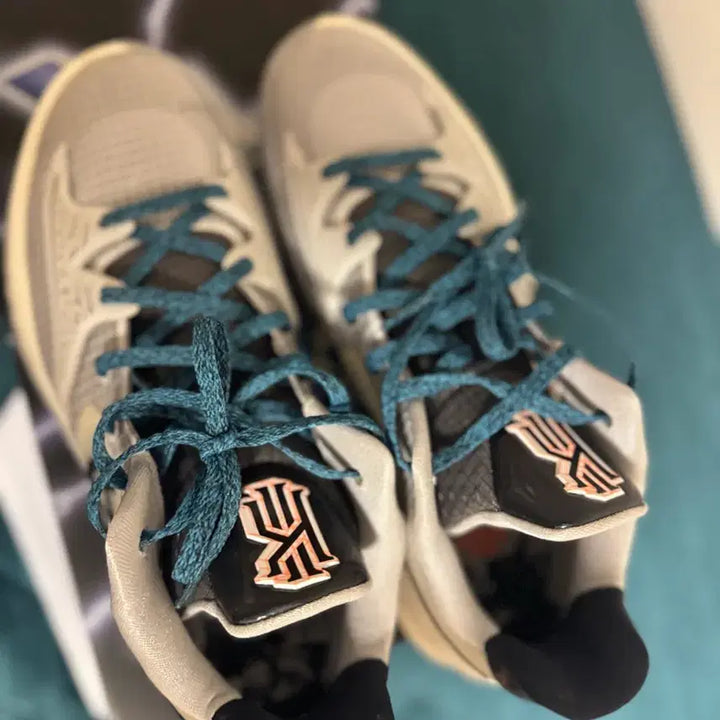 [BUNJANG] Nike Kyrie Low 4 Basketball Shoes / 카이리 로우4 농구화