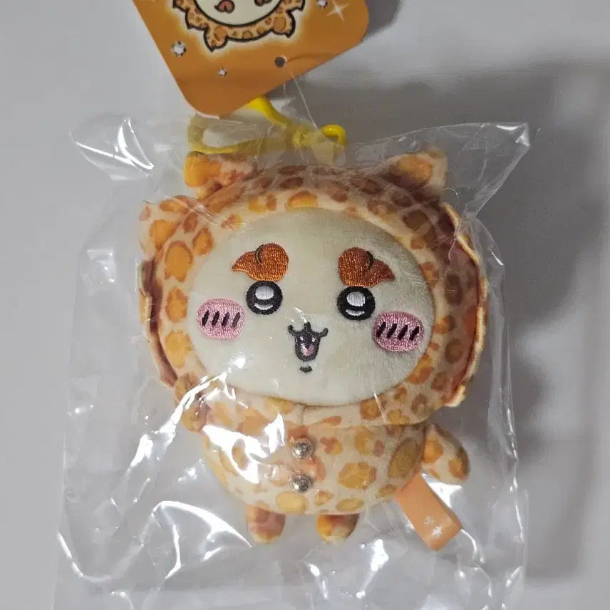 [BUNJANG] Chikawa Leopard Print Money Bank Mascot / 호피 시사 돈키호테 마스코트 먼작귀 치이카와