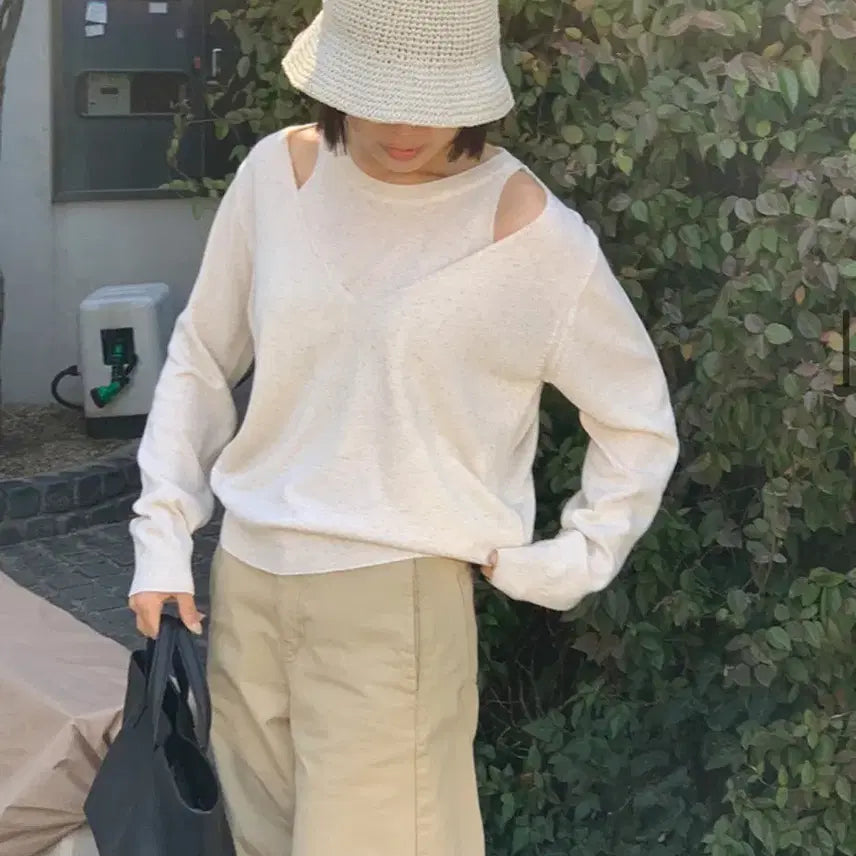 [BUNJANG] Gemma World Linen Layered Slit Knit Linen Beige / 젬마월드 린넨 레이어드 트임니트 린넨베이지