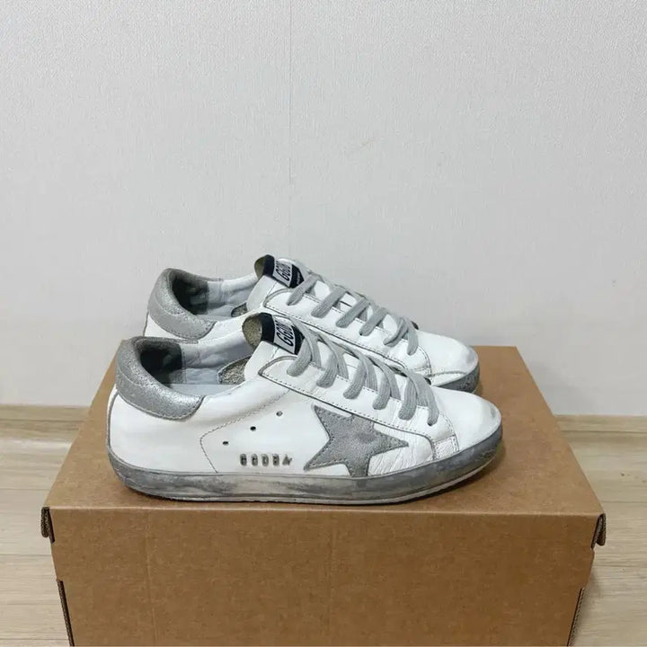 [BUNJANG] Golden Goose Sparkle Silver Tab White Sneakers / [36] 골든구스 스파클 실버 탭 화이트 스니커즈