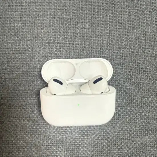 [BUNJANG] Apple AirPods Pro (1st Generation) / 에어팟 프로1