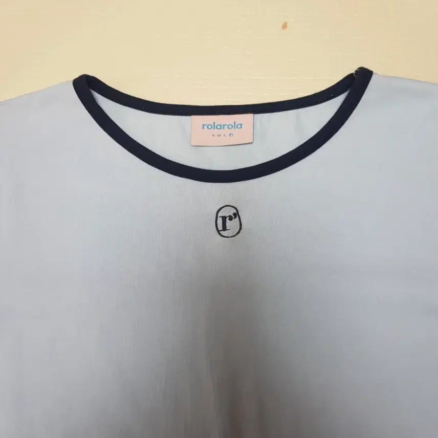 [BUNJANG] Rollerama Blue Logo Ringer Short Sleeve T-Shirt / 로라로라 블루 로고 링거 반팔티셔츠