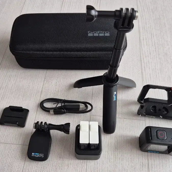 [BUNJANG] GoPro HERO11 Black Action Camera Full Set / 고프로 히어로11 블랙 액션캠 풀세트
