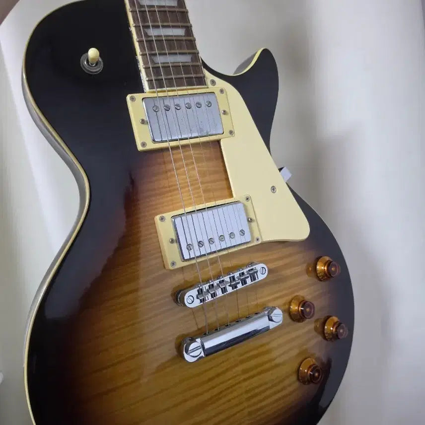 [BUNJANG] Dame Mind 200 Les Paul Electric Guitar / 데임 마인드200 레스폴 일렉기타