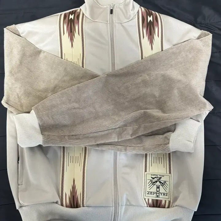 [BUNJANG] Kapital Smooth Jersey Coach &amp; Zephyr Track Jacket Beige / 캐피탈 스무스 저지 코치 &amp; 제피르 트랙 자켓 베이지