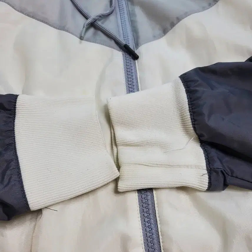 [BUNJANG] Nike Windbreaker Jacket Grey/White / 나이키 바람막이 자켓 그레이/화이트