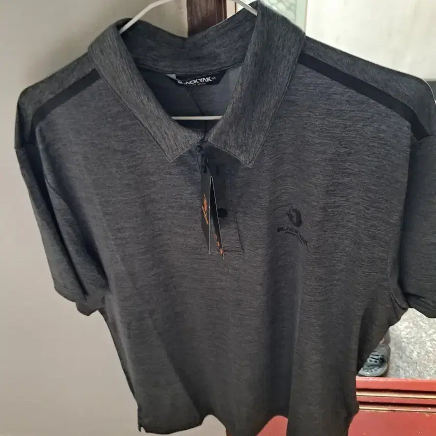 [BUNJANG] Blackyak Short-Sleeve Polo T-Shirt / 브랙야크