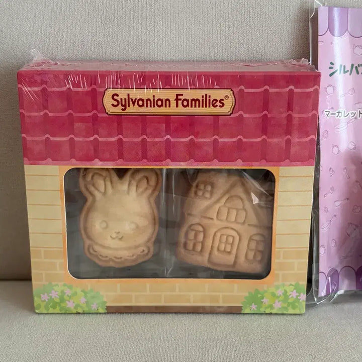 [BUNJANG] Sylvanian Families Forest Kitchen Margarett Rabbit Waitress Set (Sealed) / 실바니안 숲의 키친 마가렛토끼 미개봉 풀세트