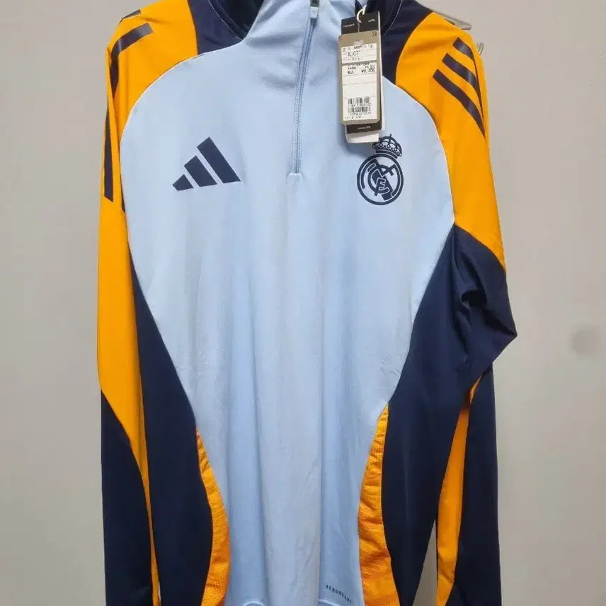 [BUNJANG] Real Madrid Training Jersey Slim Fit Setup XL / 새상품) 레알 마드리드 트레이닝 져지 슬림핏 셋업(20-10반값할인)