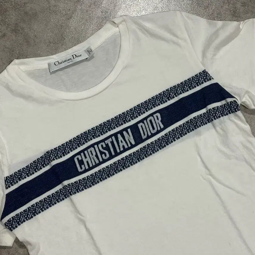 [BUNJANG] Christian Dior White Logo Short Sleeve T-Shirt / 크리스찬 디올 화이트 로고 반팔티