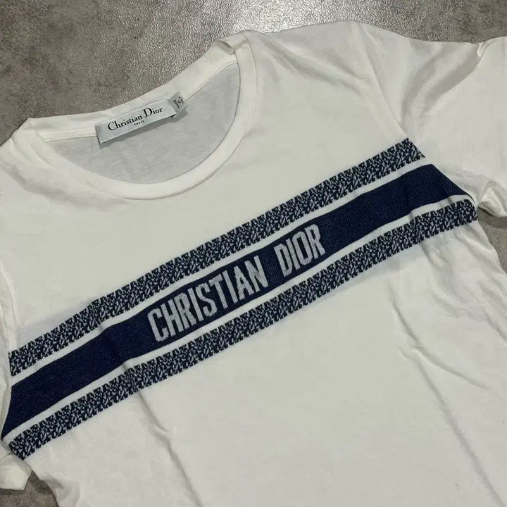 [BUNJANG] Christian Dior White Logo Short Sleeve T-Shirt / 크리스찬 디올 화이트 로고 반팔티