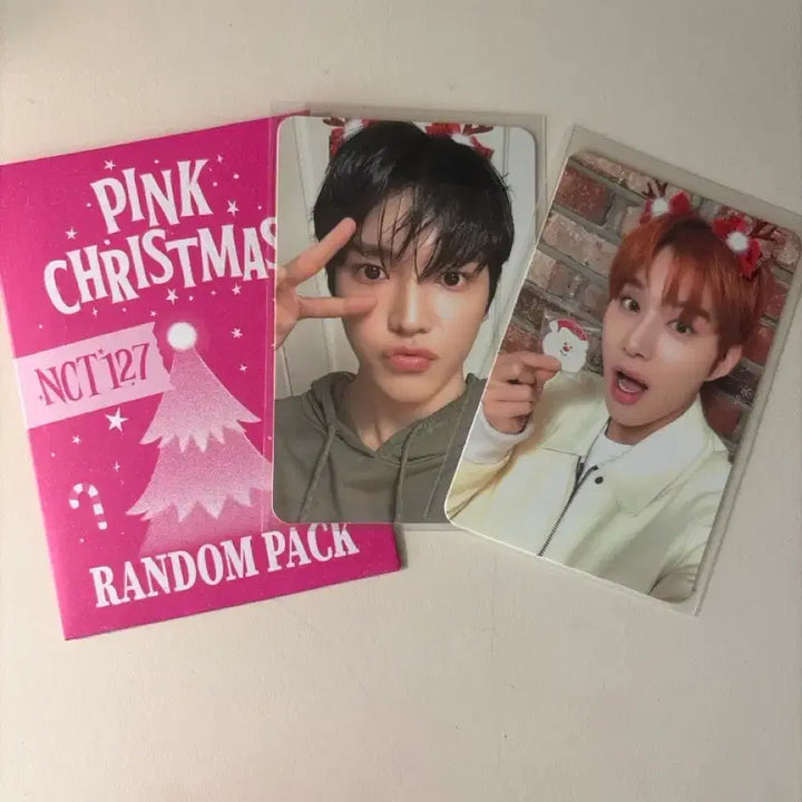 [BUNJANG] NCT 127 Pink Christmas Photocard (Taeyong, Jungwoo) / NCT127 핑크 크리스마스 포토카드 (태용,정우) 일괄