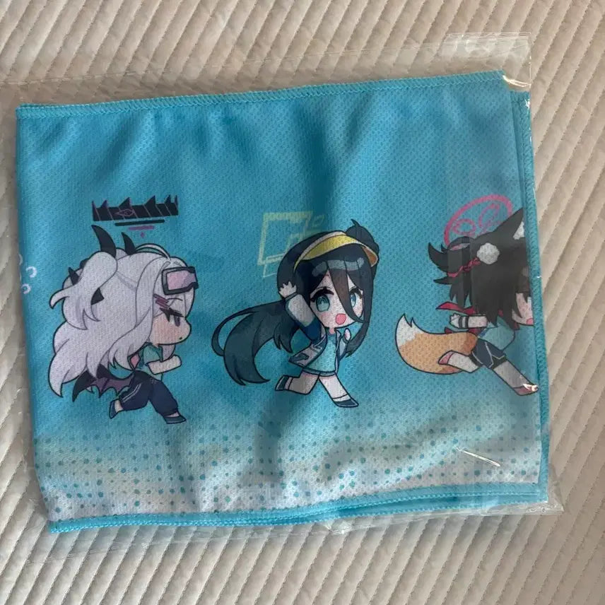 [SOLD OUT] 블루아카이브 키보토스런 타월 미개봉