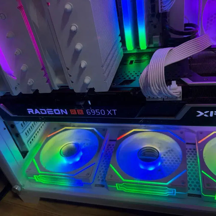 [SOLD OUT] Xfx AMD Radeon RX 6950 XT 그래픽 카드 16GB