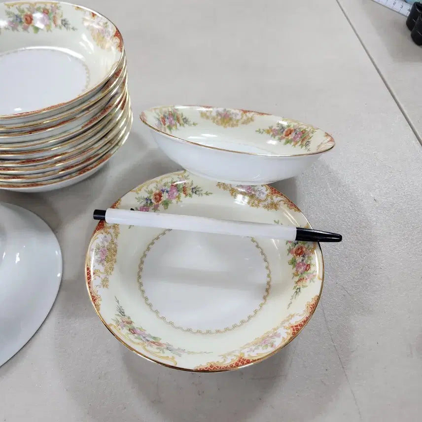[SOLD OUT] 12개에30000원 Japan 노리다케 미사용. 보관중 미세한 스크레치