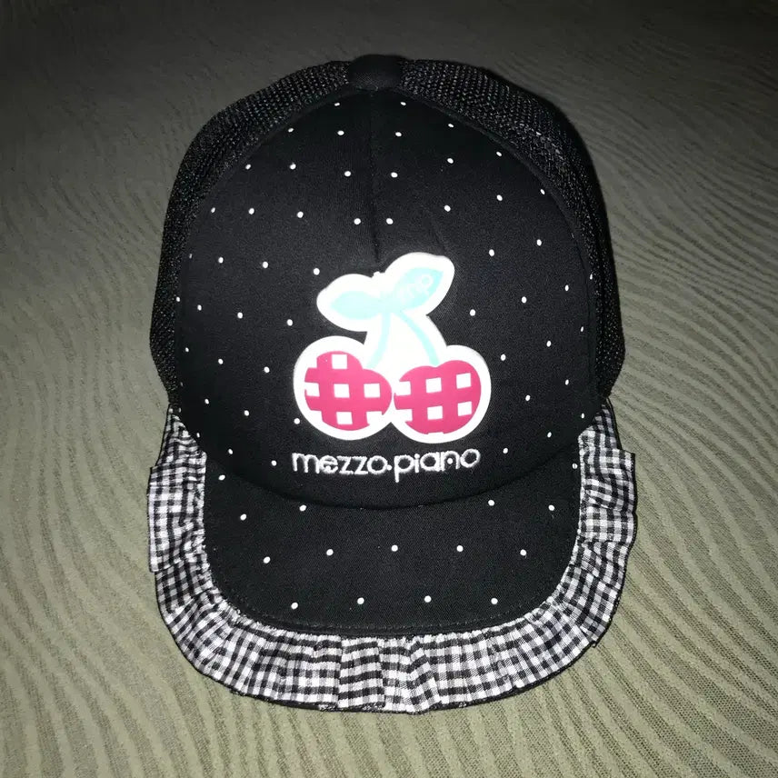[BUNJANG] Mezzo Piano Dot Cherry Ball Cap Hat / 메조피아노 도트 체리 볼캡 모자