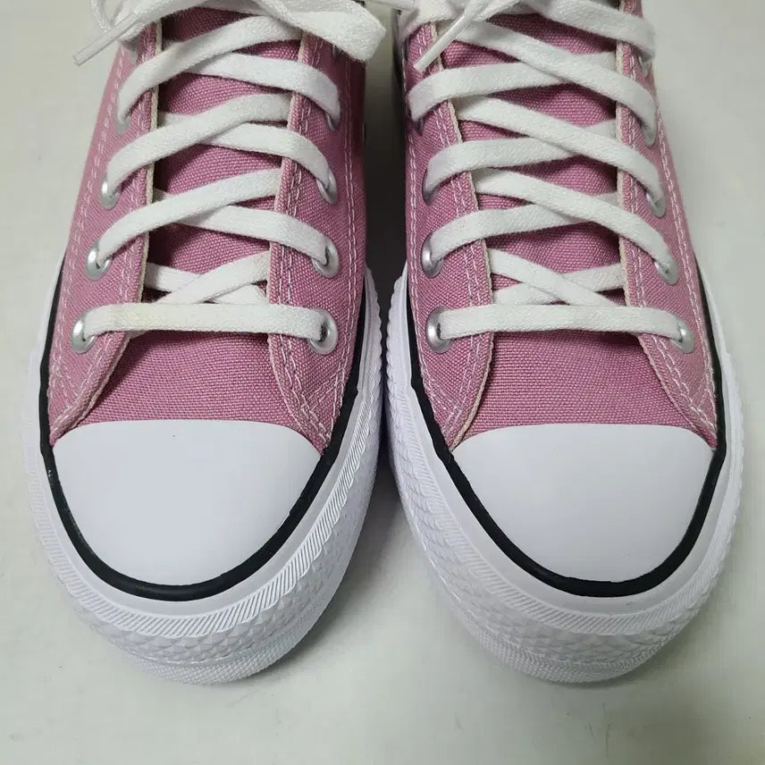 [BUNJANG] Converse Chuck Taylor Platform Sneakers / (무료배송) 240mm 컨버스 척테일러