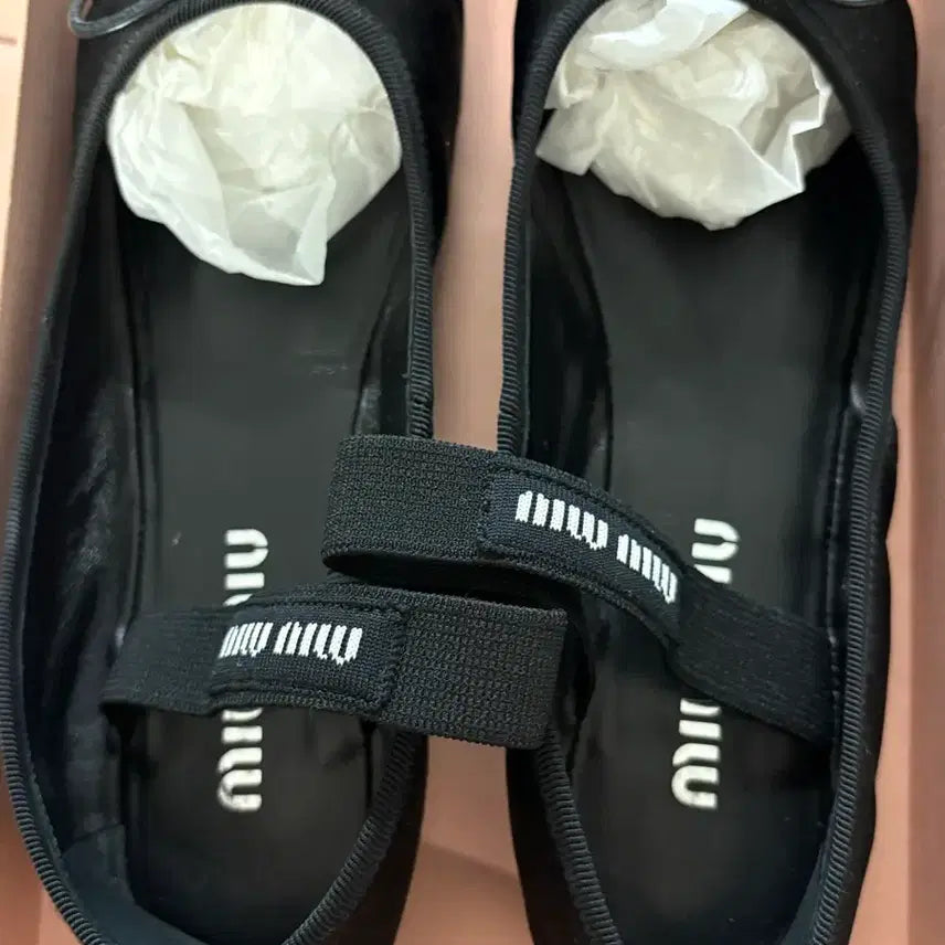 [BUNJANG] Miu Miu Ballerina Black Satin Flats Size 37.5 / 미우미우 발레리나 블랙 새틴 37.5