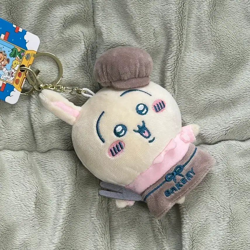 [BUNJANG] Dunjaki Usagi Bakery Costume Plush Keychain / 택0,새상품) 먼작귀 우사기  베이커리 코스튬 인형 키링