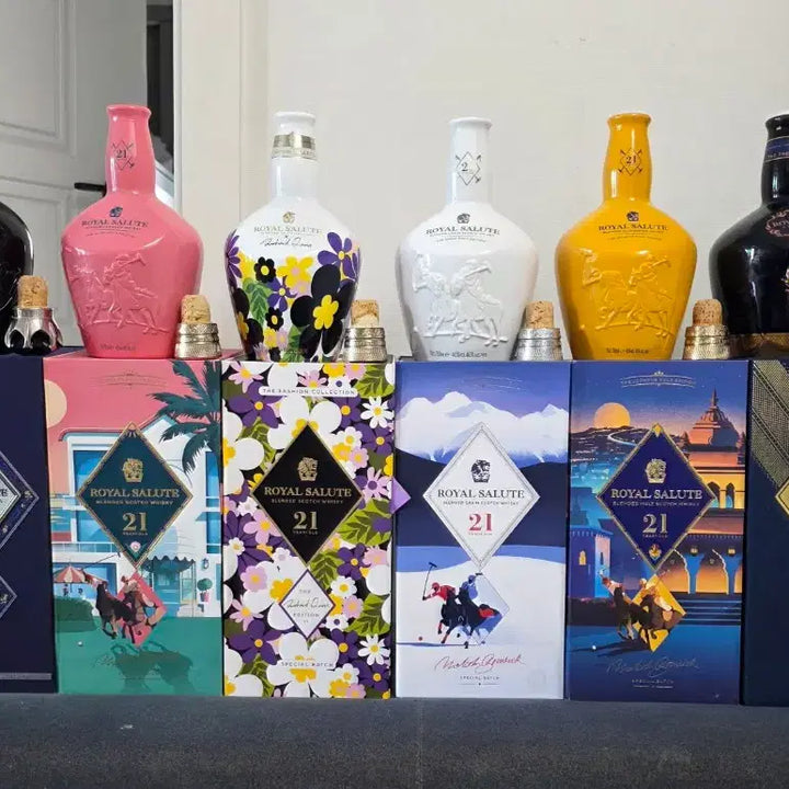 [BUNJANG] Royal Salute Whisky Empty Bottles Set with Cases / 로얄살루트 위스키 공병 일괄