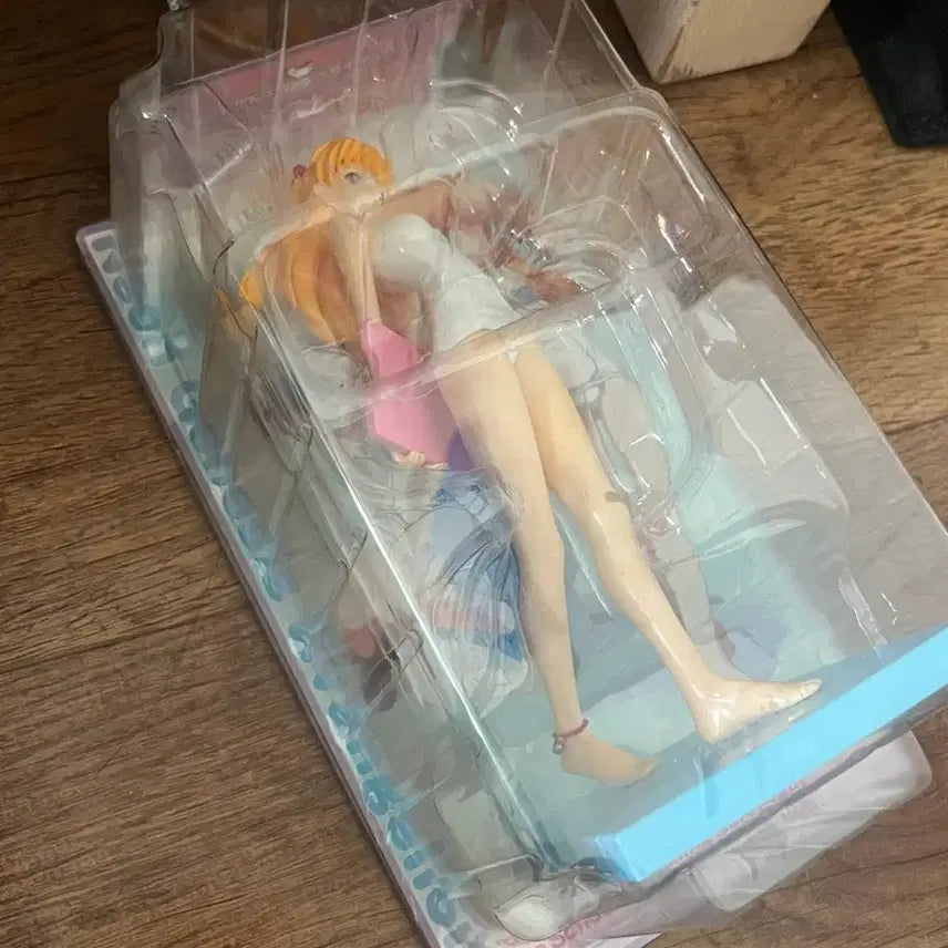 [BUNJANG] Evangelion Asuka Shikinami Langley Swimsuit Ver. SEGA Prize Figure (Sealed) / 미개봉 에반게리온 아스카 수영복 세가 피규어