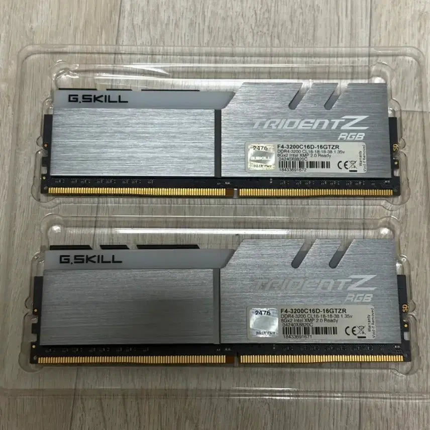 [BUNJANG] G.SKILL Trident Z RGB DDR4-3200 16GB Memory Kit / G.SKILL 트라이던트Z RGB DDR4-3200 16GB