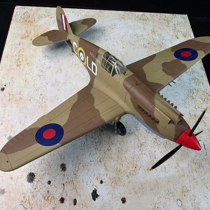 [SOLD OUT] Carousel 1 1:48 RAF Tomahawk IIB P-40