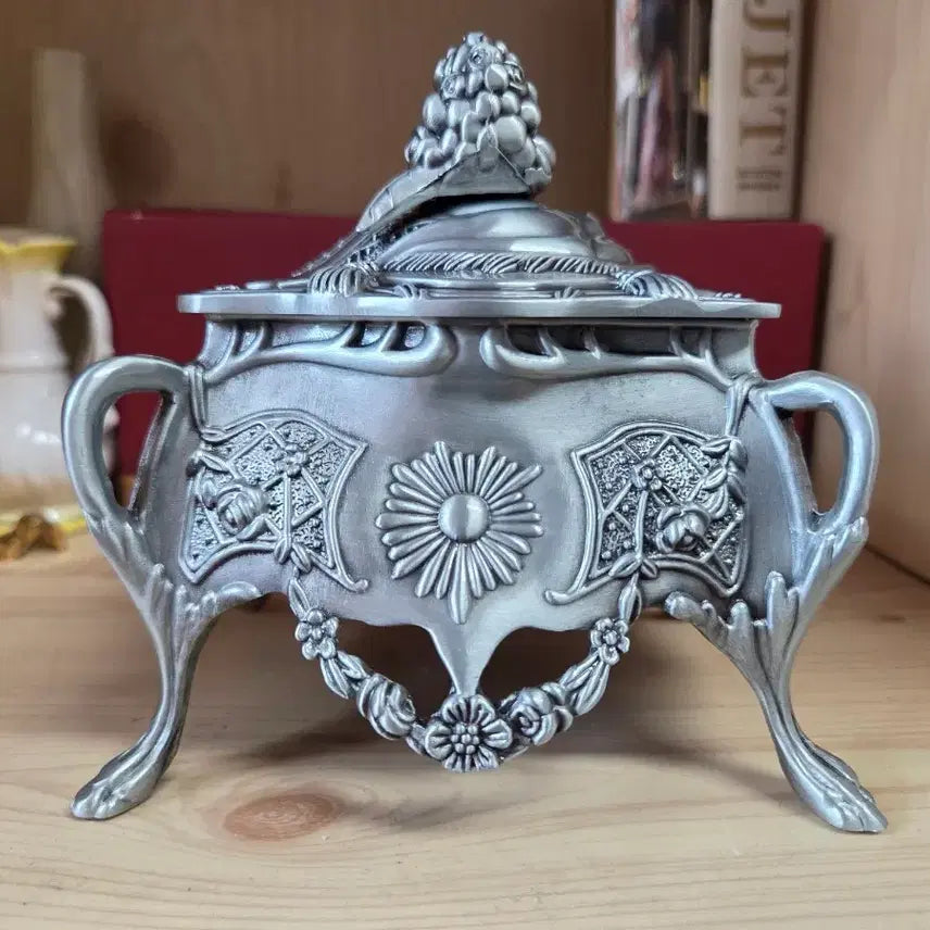 [BUNJANG] Antique Pewter Jewelry Box / 주석 보석함