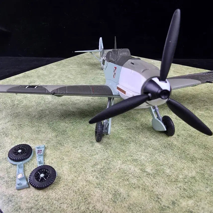 [SOLD OUT] Carousel 1 1:48 Messerschmitt Bf 109E